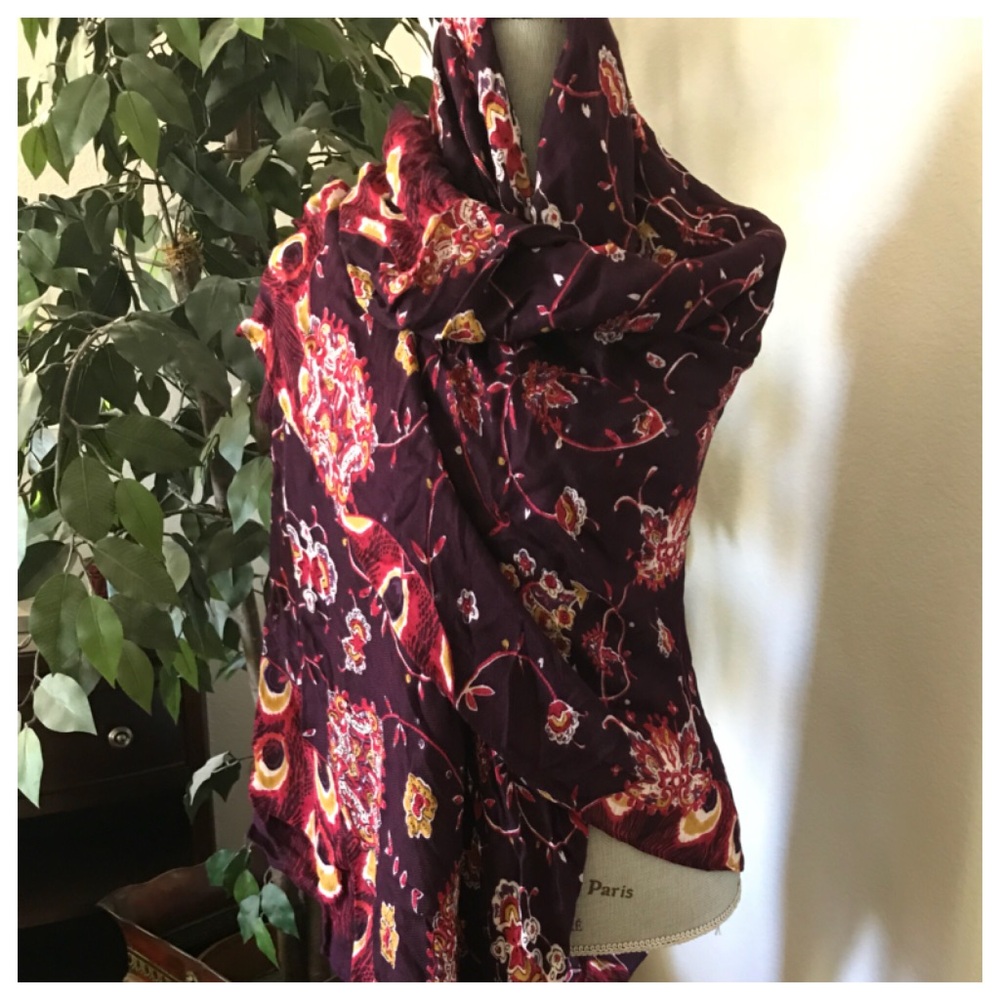 Hinge Print Wrap Scarf